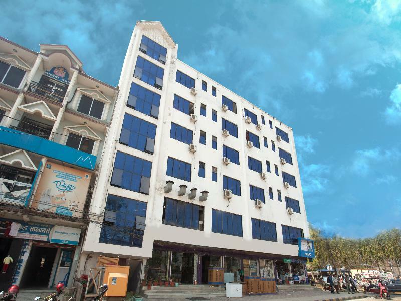 Oyo 343 Pop Life Hotel Banke Esterno foto